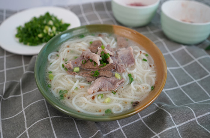 铁锋原味汤粉王培训
